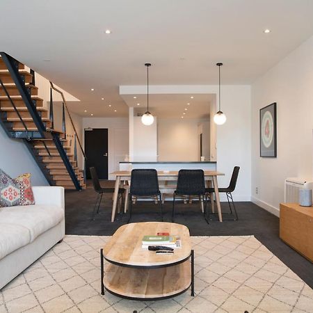 Loft At Shed 5 - Ahuriri Holiday Apartment Napier Bagian luar foto